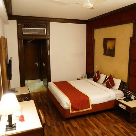 Hotel Park Inn Chandīgarh Esterno foto